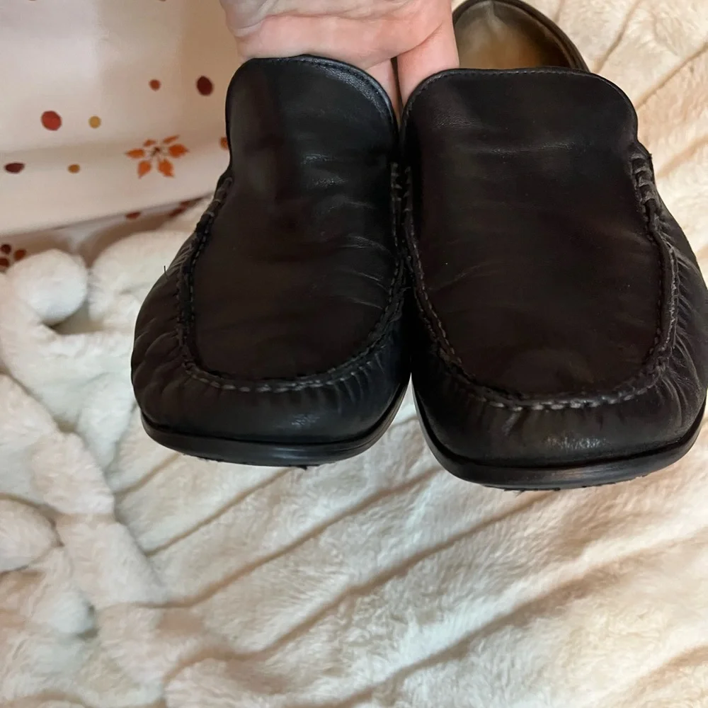 Johnston & Murphy Sheepskin Mens 10.5M Classic Simple Loafer Black Slip On NYC